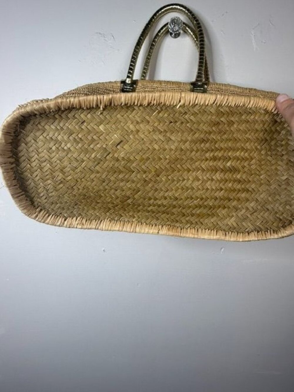 Lilly Pulitzer RIVIERA Woven Straw Tote Bag Rolled Gold Handles & Tassel Charm - Picture 5 of 12